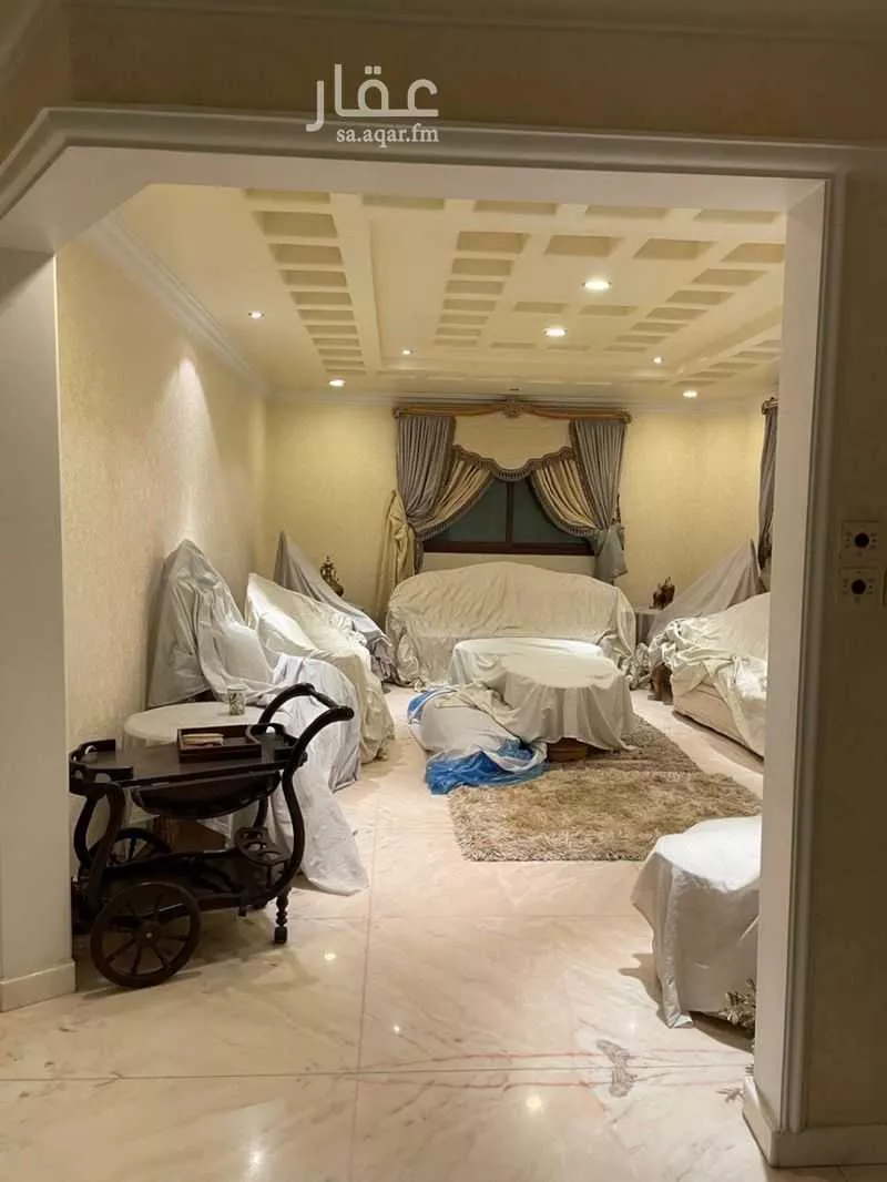 8 bedroom apartment in Al Wadi, Riyadh 13