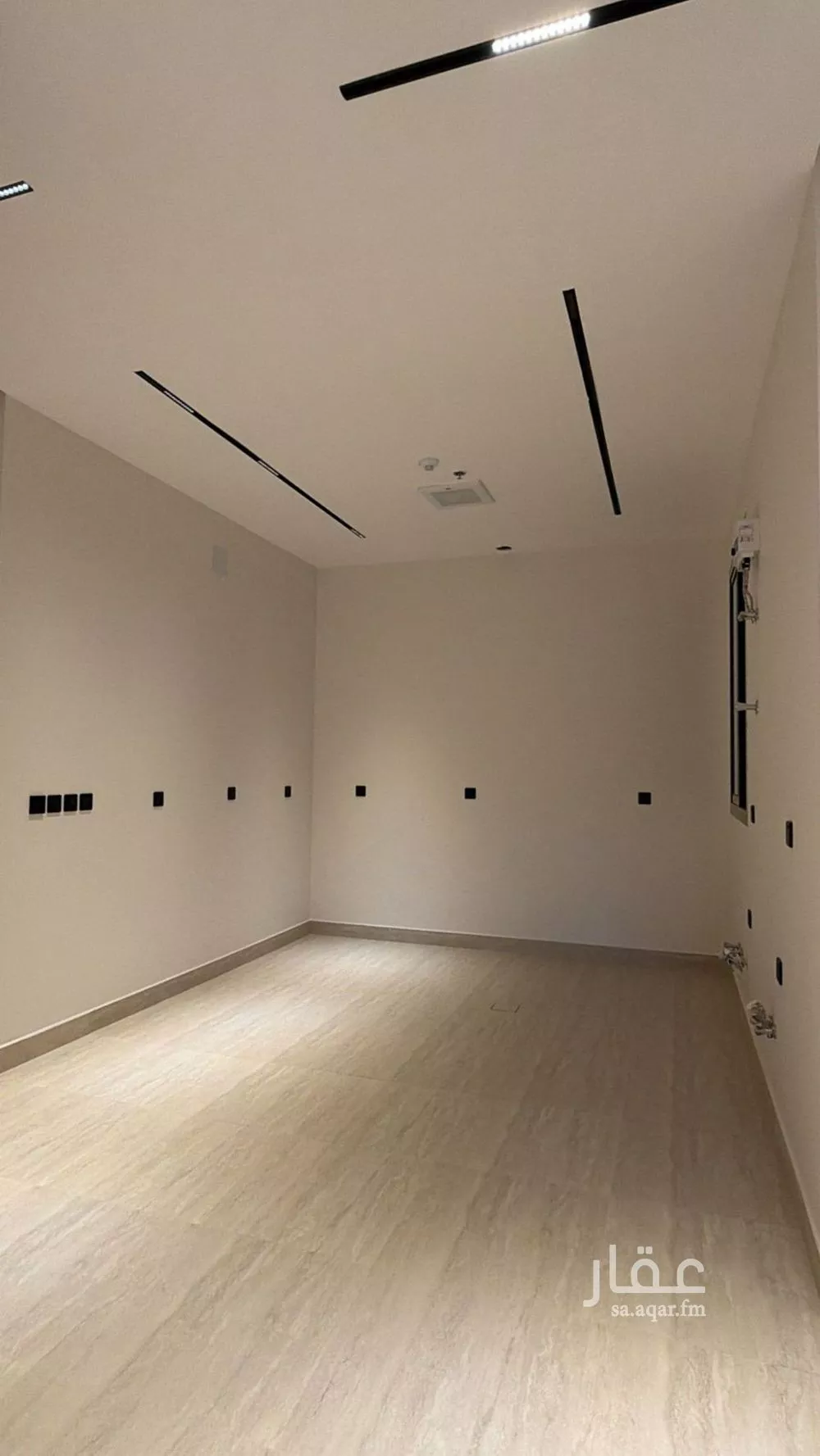4 bedroom floor in Al Munsiyah 9