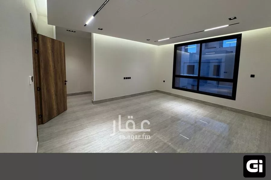فيلا 6 غرف في العارض 7