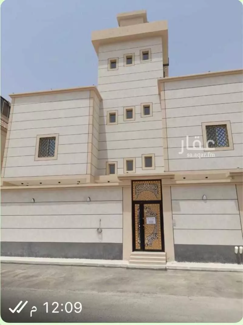 400 sqm building in Al Shiraa 5