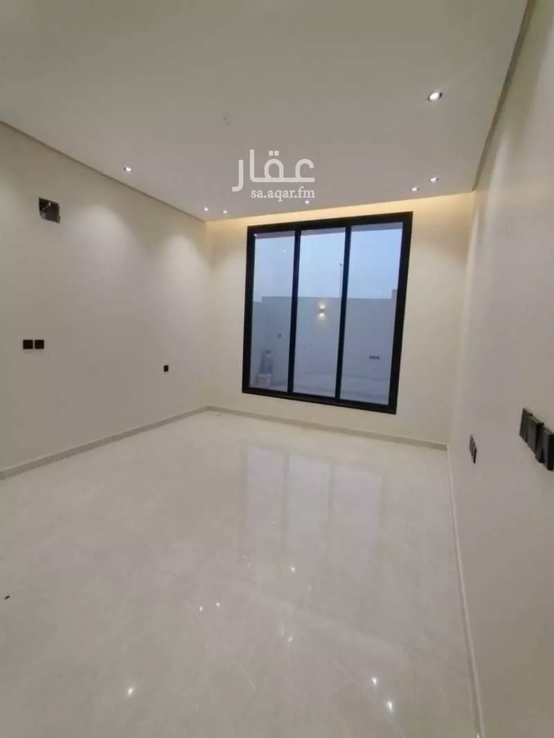 فيلا 7 غرف في ضاحية الملك فهد 18