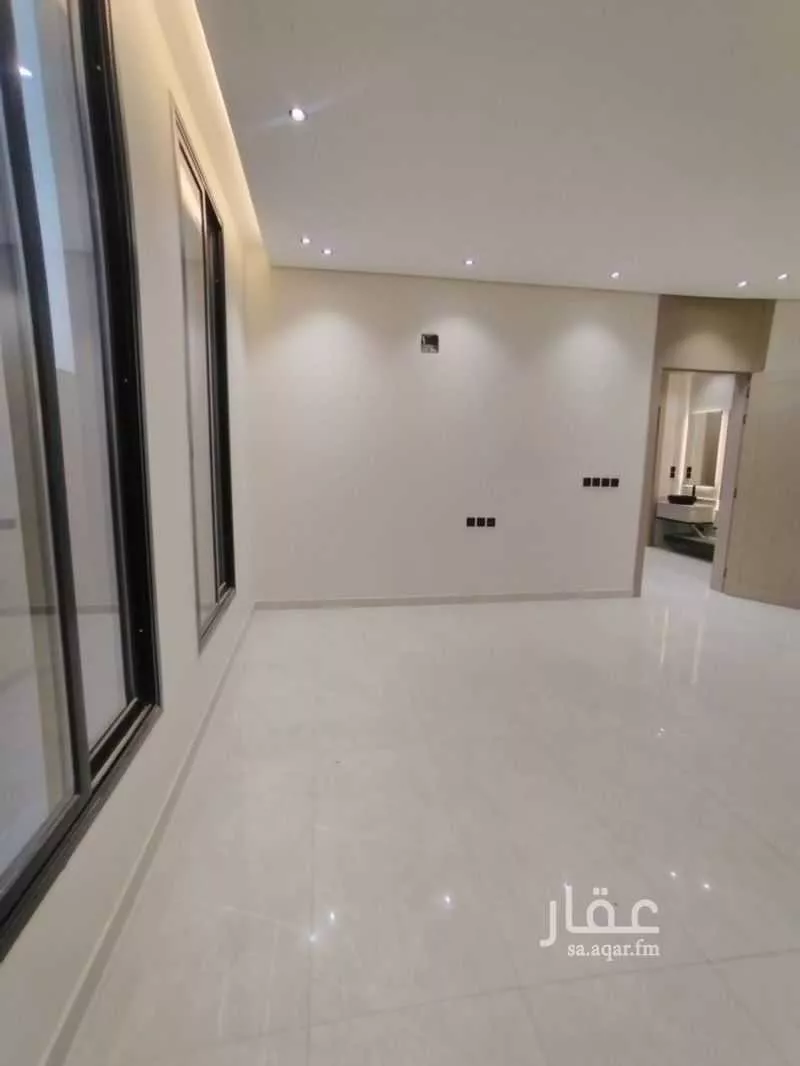 فيلا 7 غرف في ضاحية الملك فهد 5