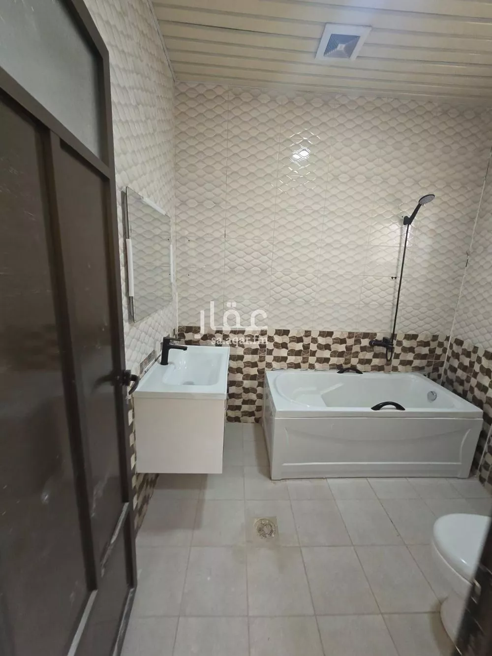 8 bedroom villa in Dahiat King Fahd 21