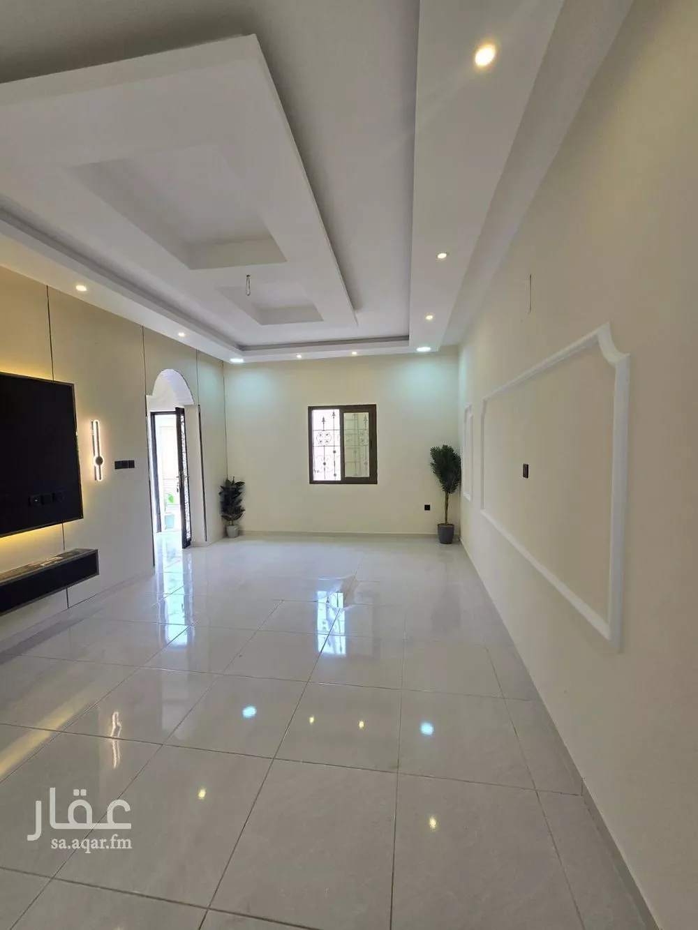 8 bedroom villa in Dahiat King Fahd 24