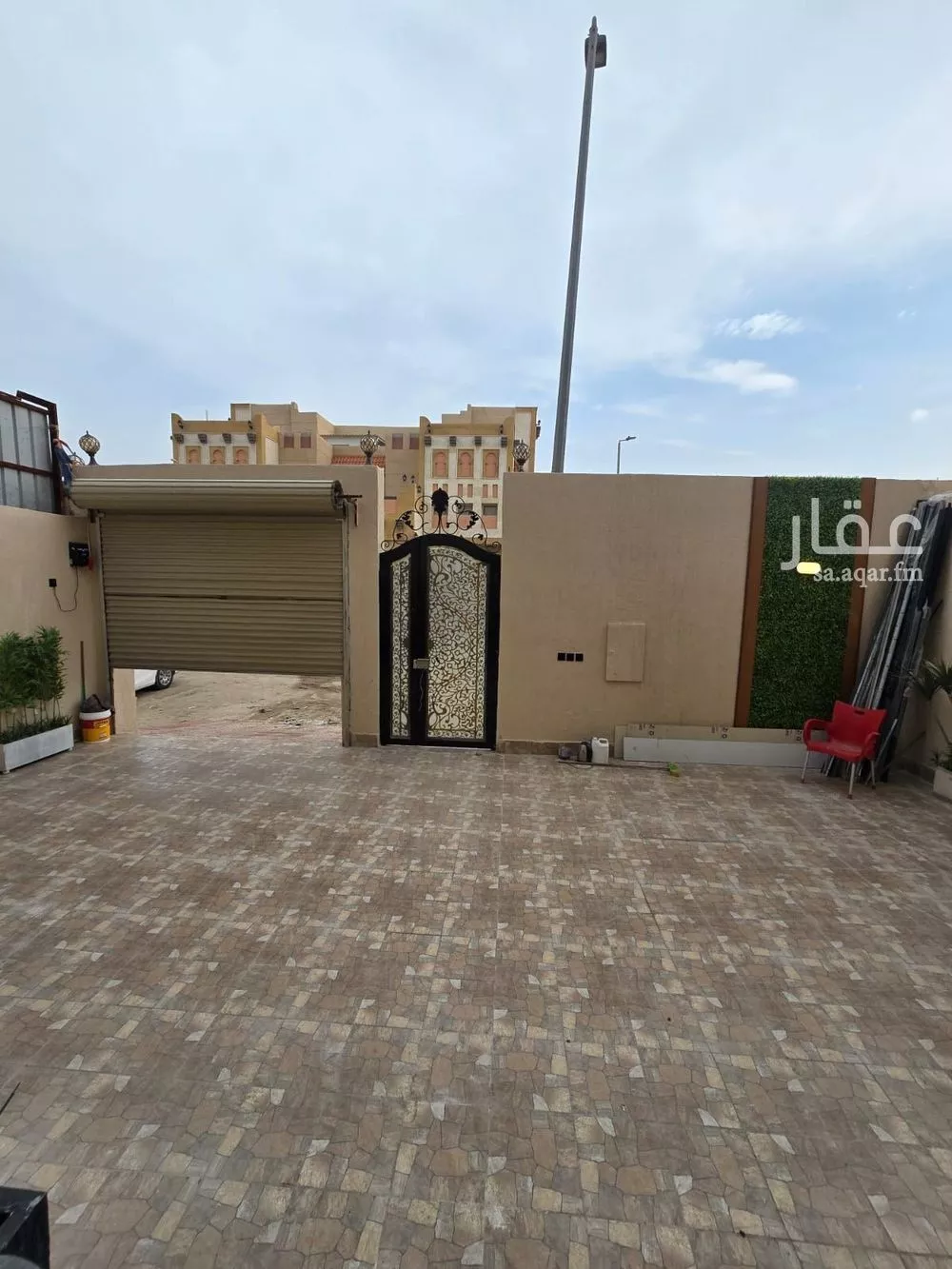8 bedroom villa in Dahiat King Fahd 26