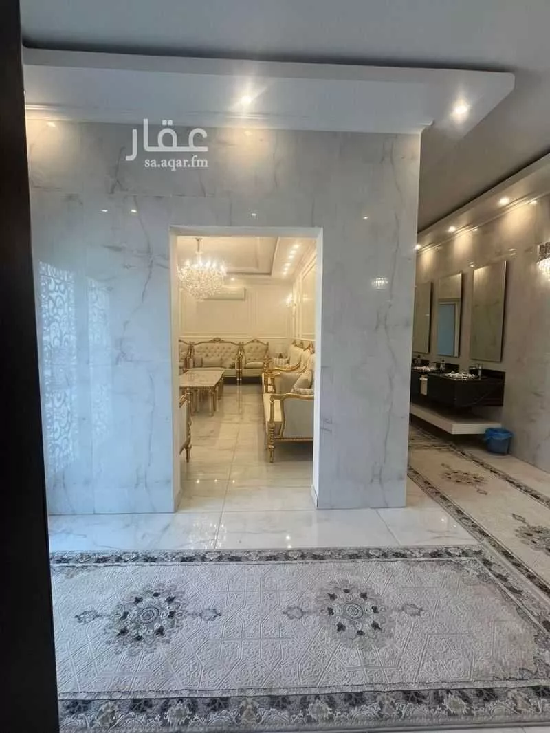 فيلا 10 غرف في ضاحية الملك فهد 15