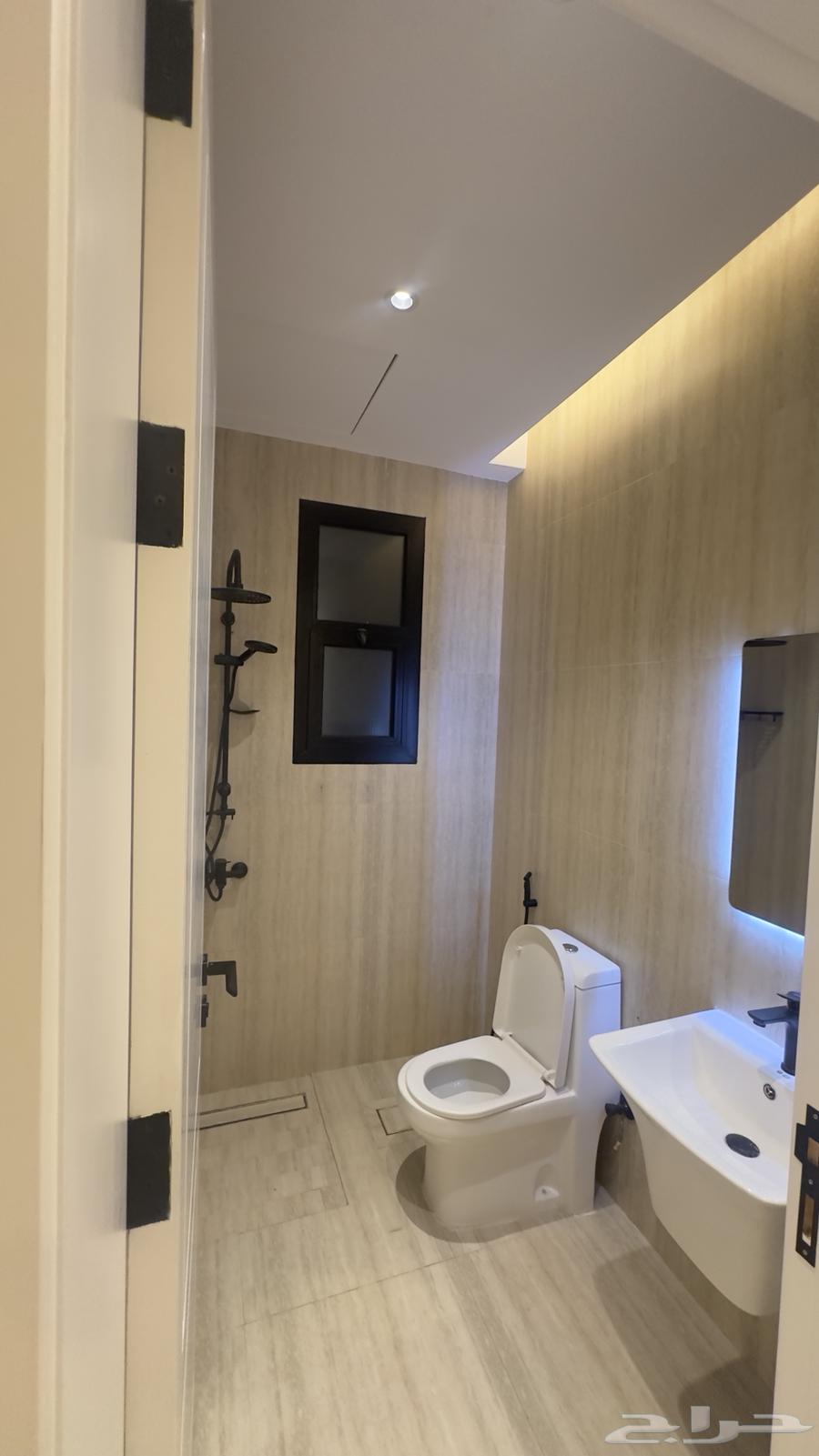 4 bedroom apartment in Al Qadisiyah 15