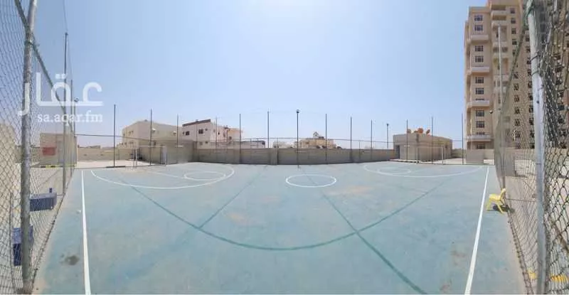 شقة 5 غرف في الصفا 22