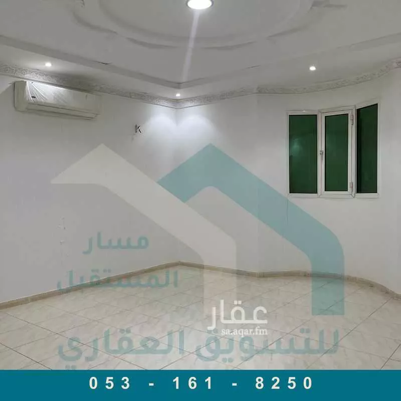 فيلا 6 غرف في عكاظ 8