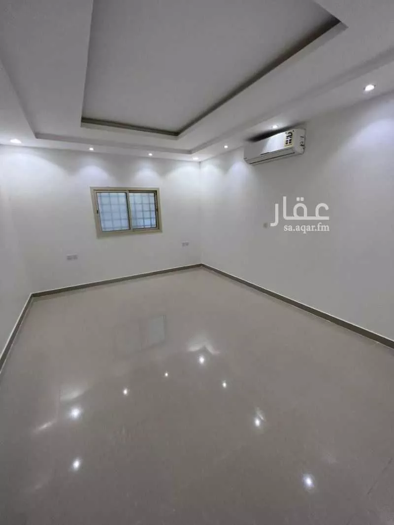 6 bedroom villa in Al Qairawan 4