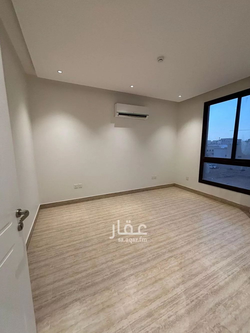 4 bedroom apartment in Al Malqa 9