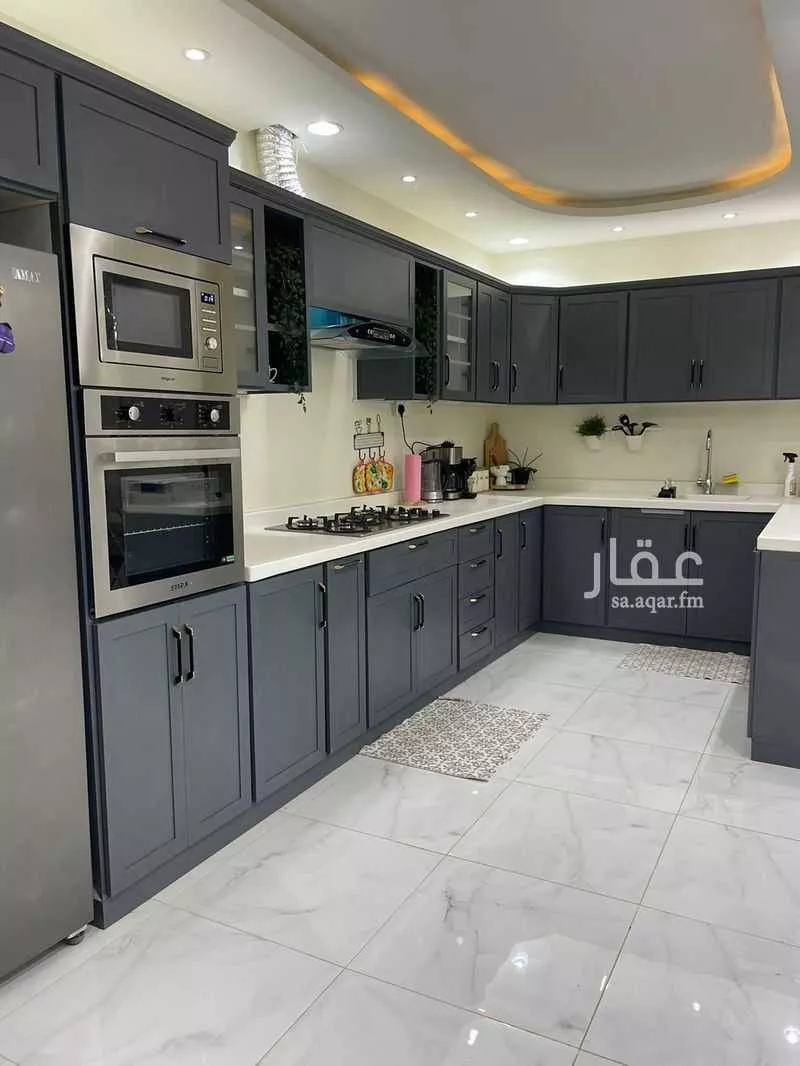 4 bedroom villa in Ishbiliyah 3