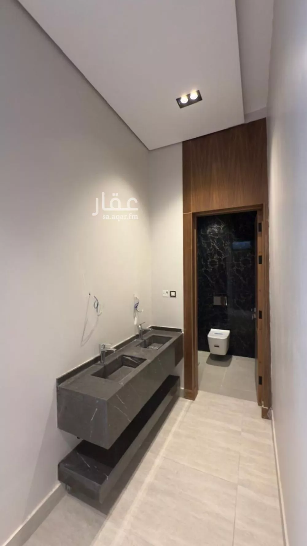 5 bedroom villa in Al Rimal 5