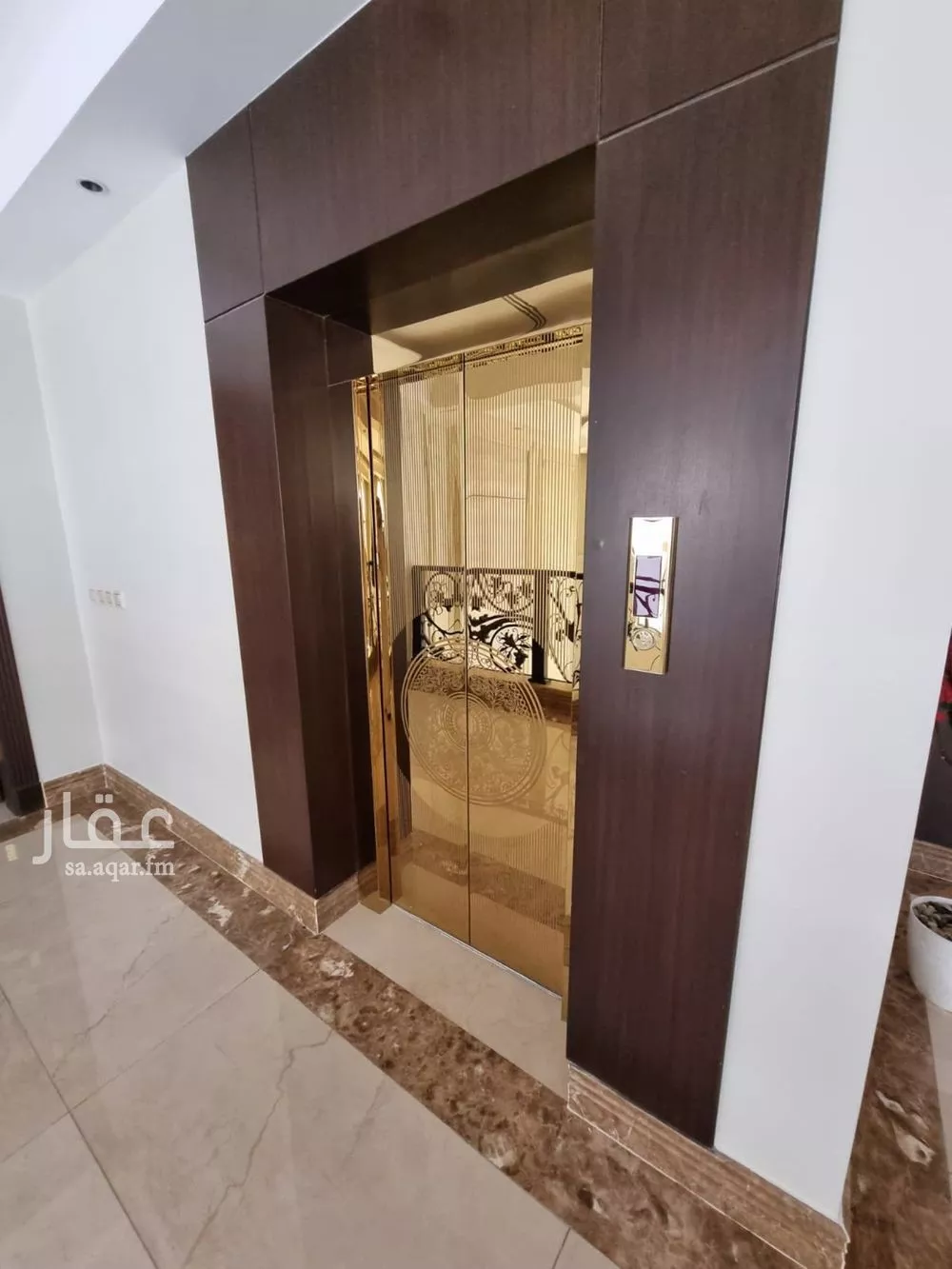 6 bedroom apartment in Al Rabwa 5