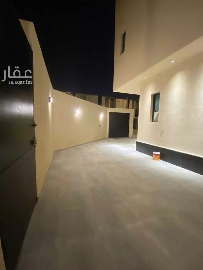 6 bedroom villa in Al Nahda 5