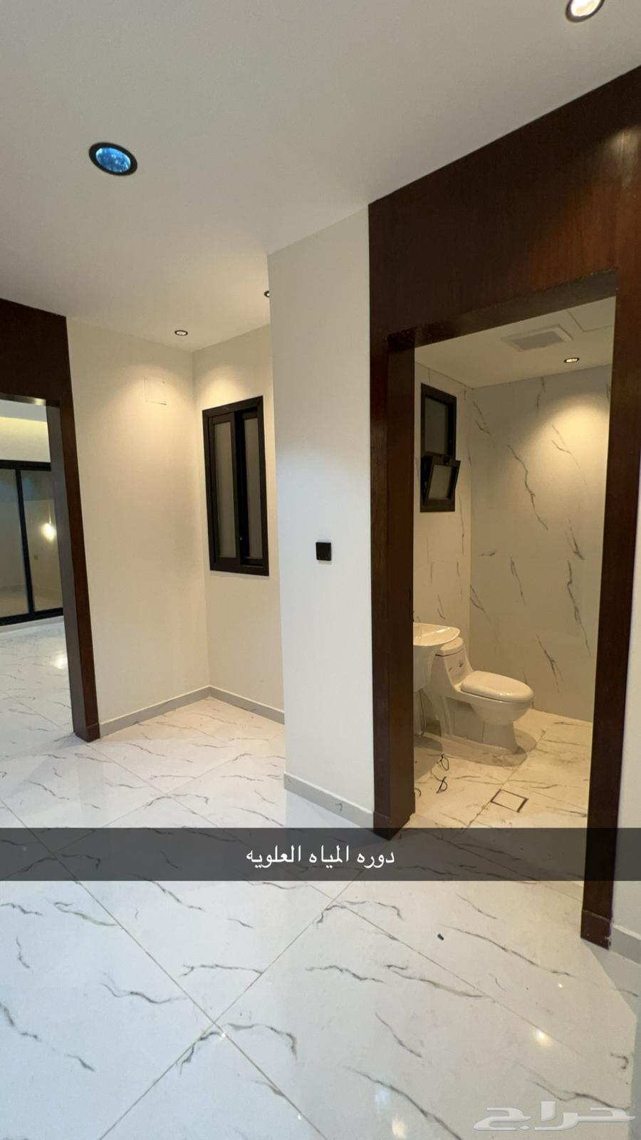 فيلا 5 غرف في العوالي 10