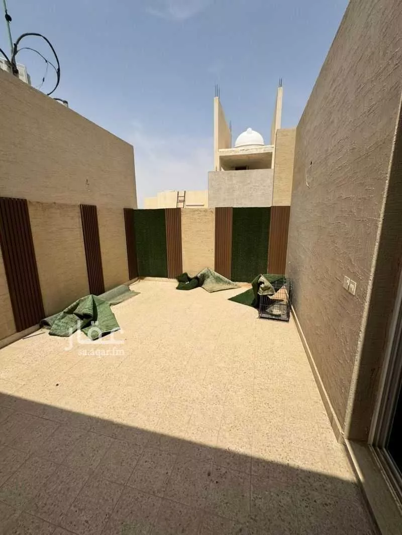 فيلا 8 غرف في العارض 14