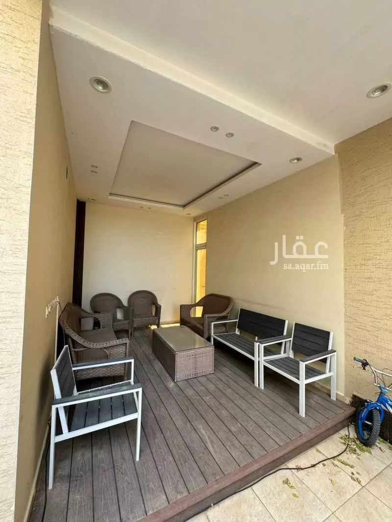 فيلا 8 غرف في العارض 6
