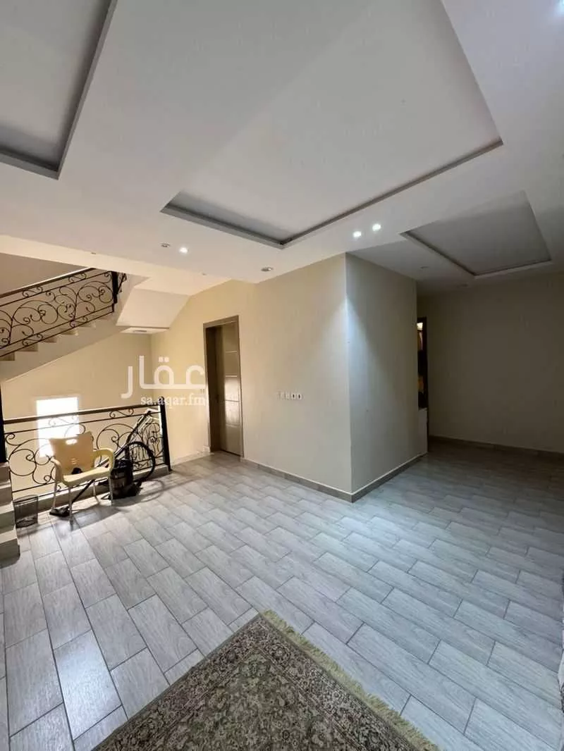 فيلا 8 غرف في العارض 7