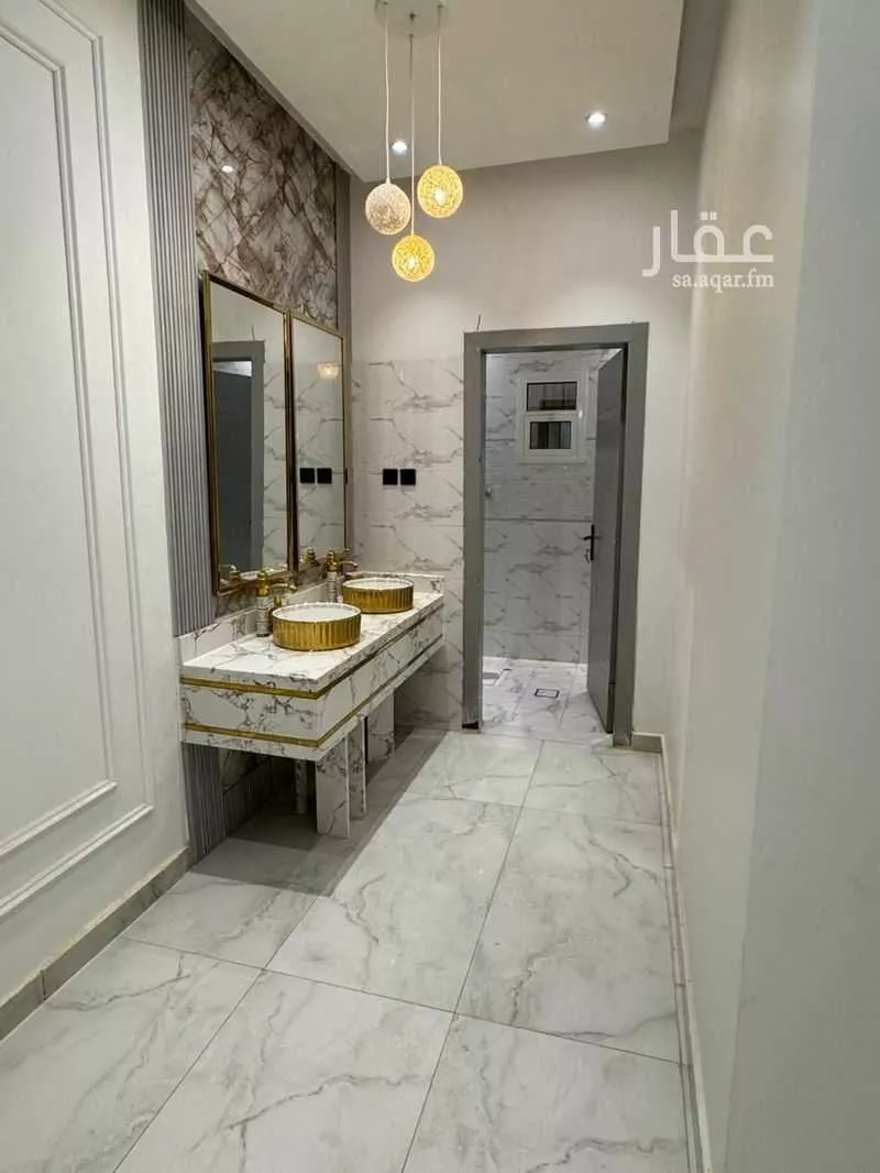 فيلا 11 غرف في الرمال 12