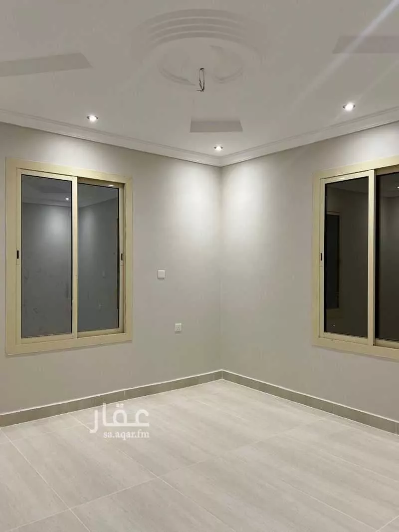 شقة 4 غرف في الريان 3