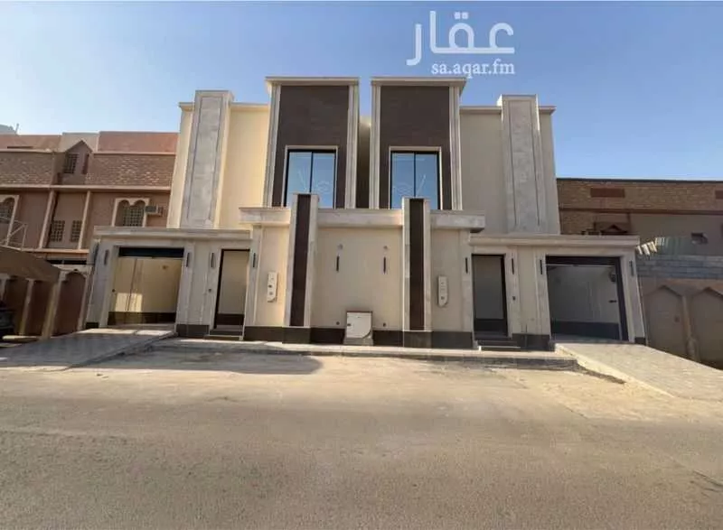 8 bedroom villa in Al Uraija Al Gharbiyah 23