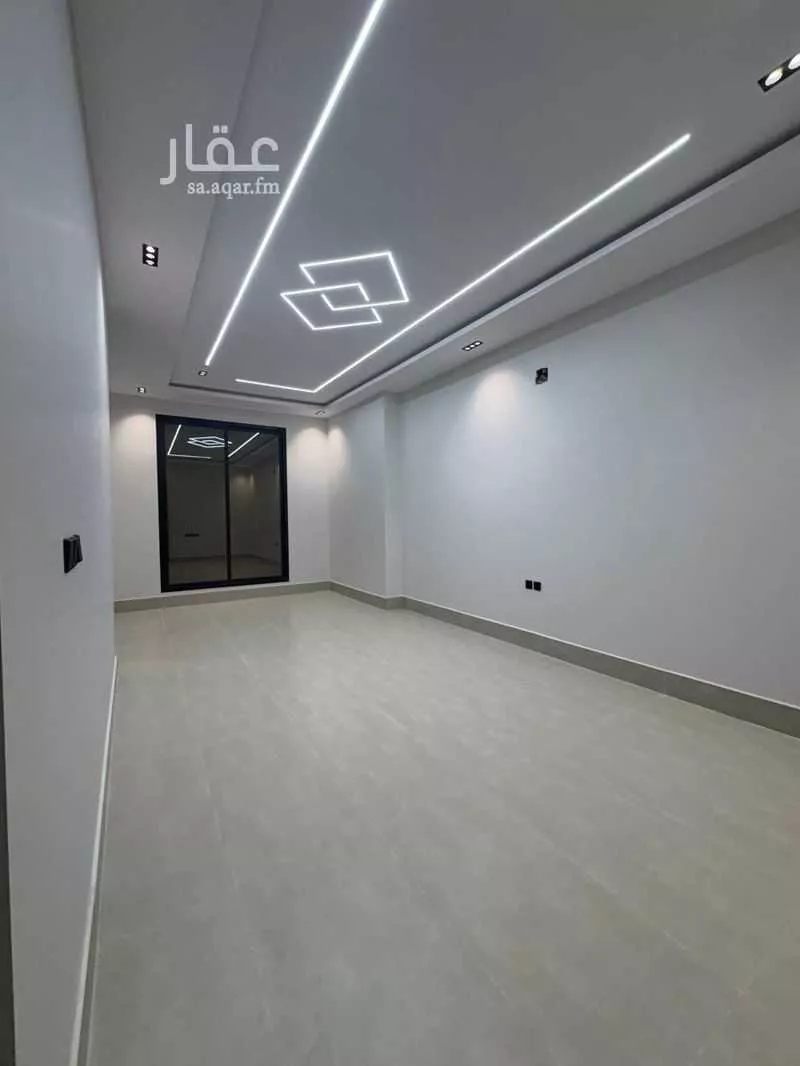 8 bedroom villa in Al Uraija Al Gharbiyah 8