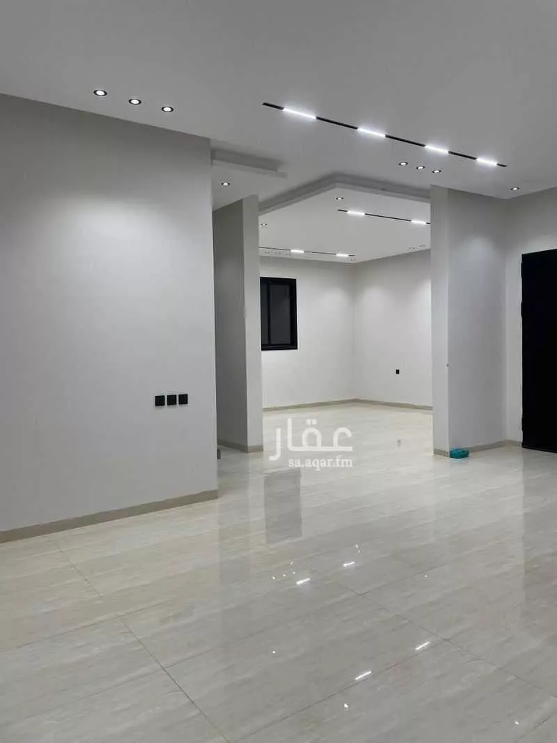 فيلا 5 غرف في الرمال 6