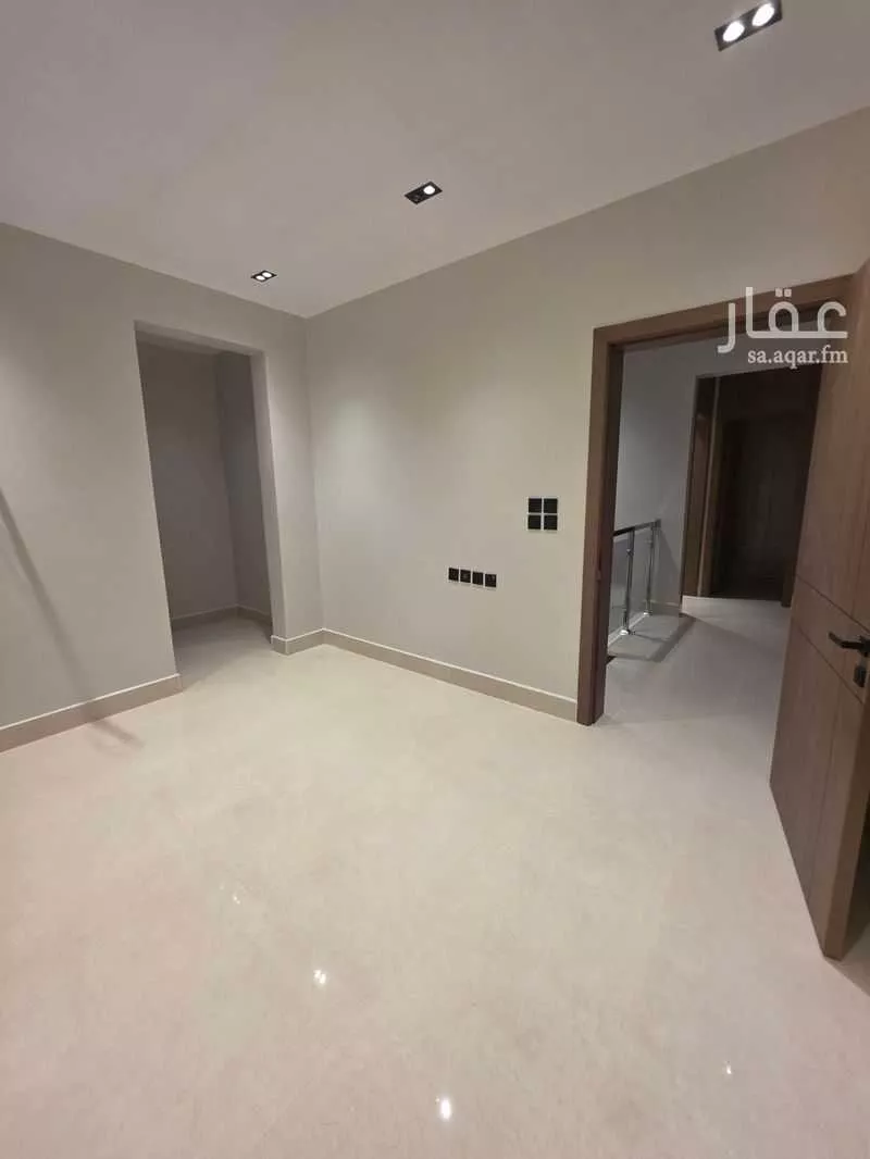 5 bedroom villa in Dirab 14