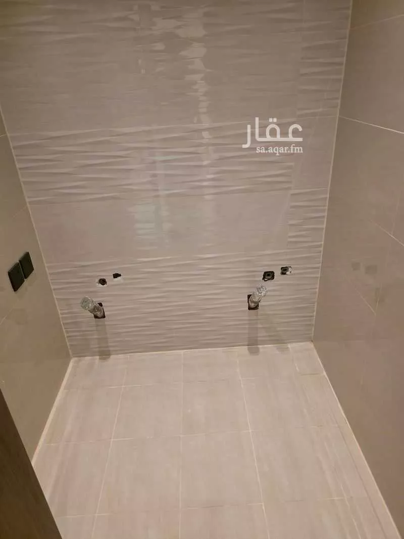 5 bedroom villa in Dirab 15