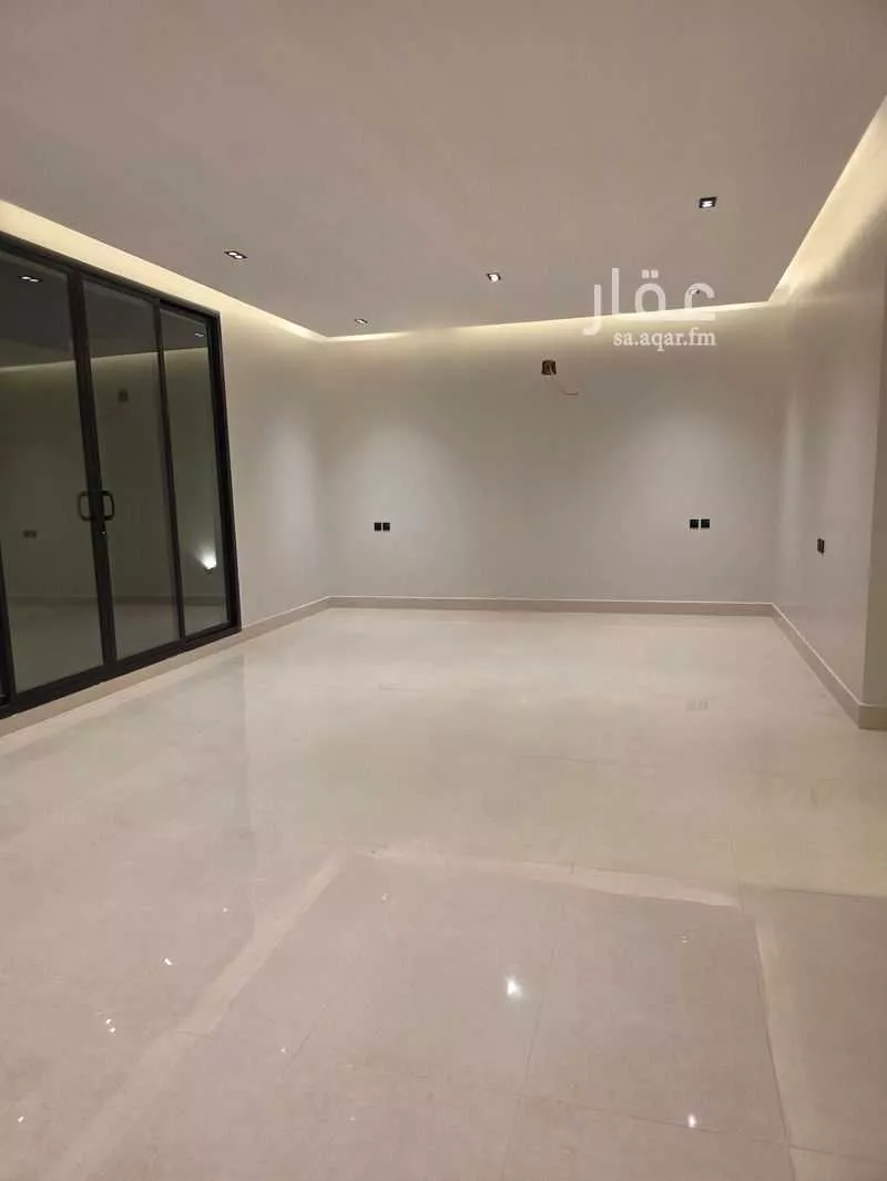 5 bedroom villa in Dirab 5