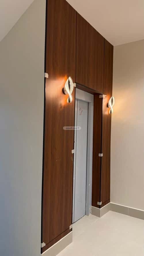 3 bedroom floor in Al Janadriyah 2