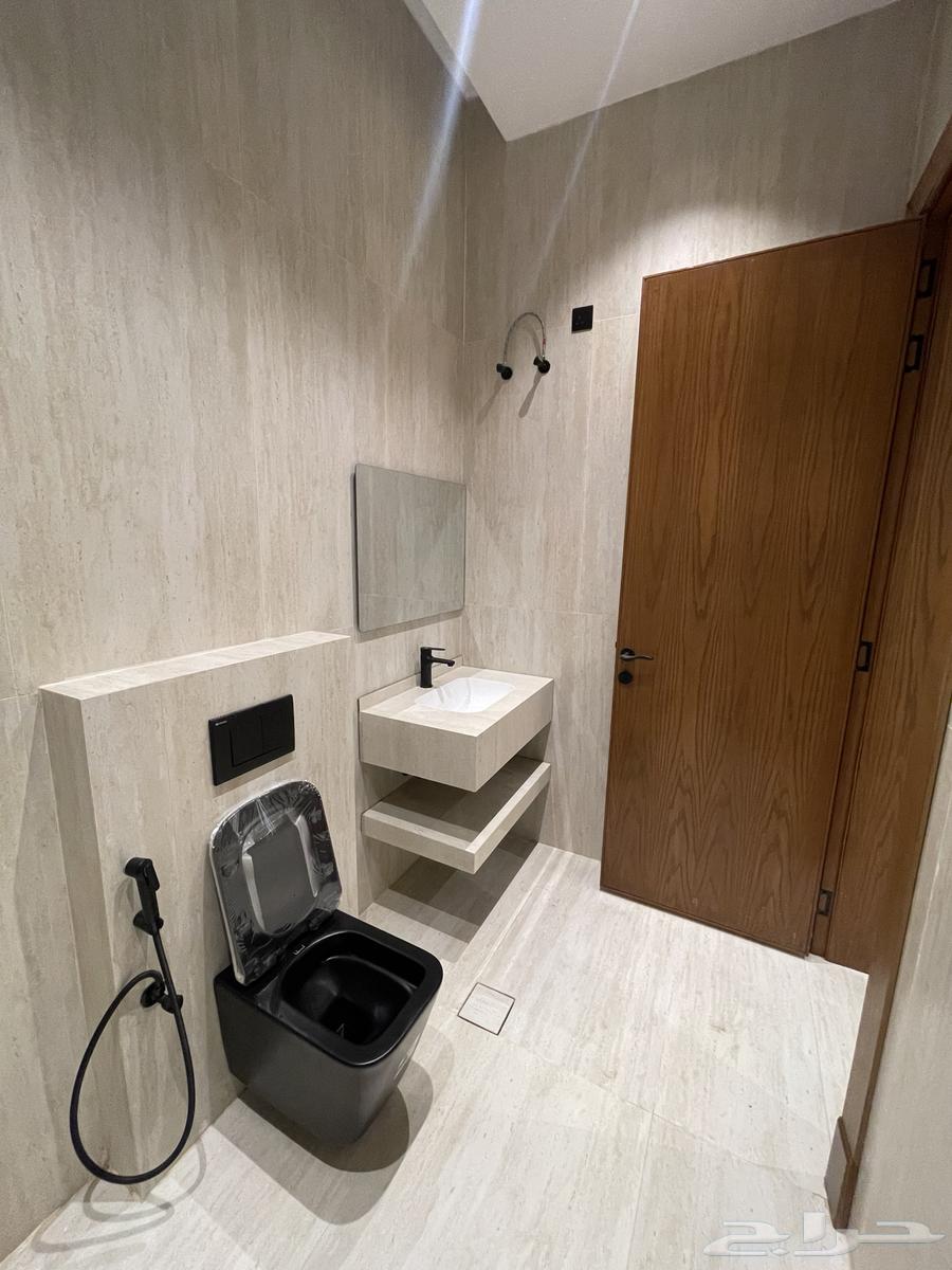 6 bedroom villa in Al Wafa 11