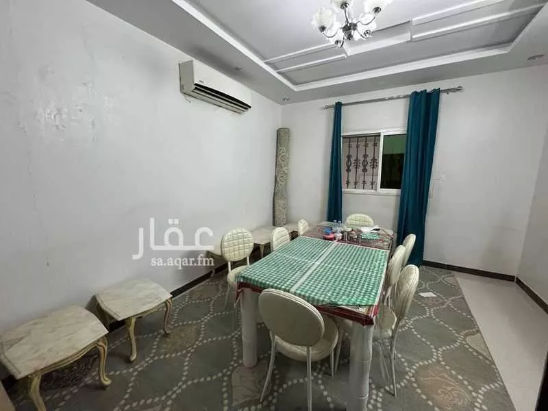 فيلا 6 غرف في الرمال 9