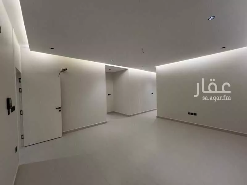 عمارة 2173 م² في مشرفة 10