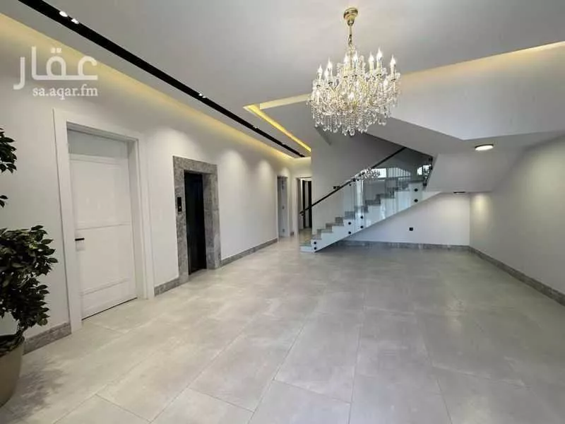 4 bedroom villa in Al Mahdiyyah 5