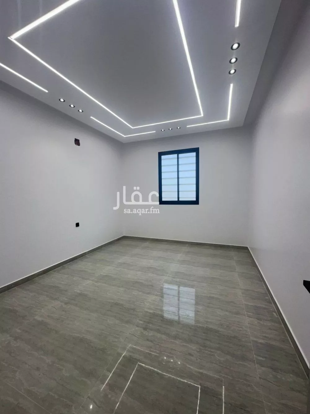 شقة 4 غرف في ظهرة نمار 8