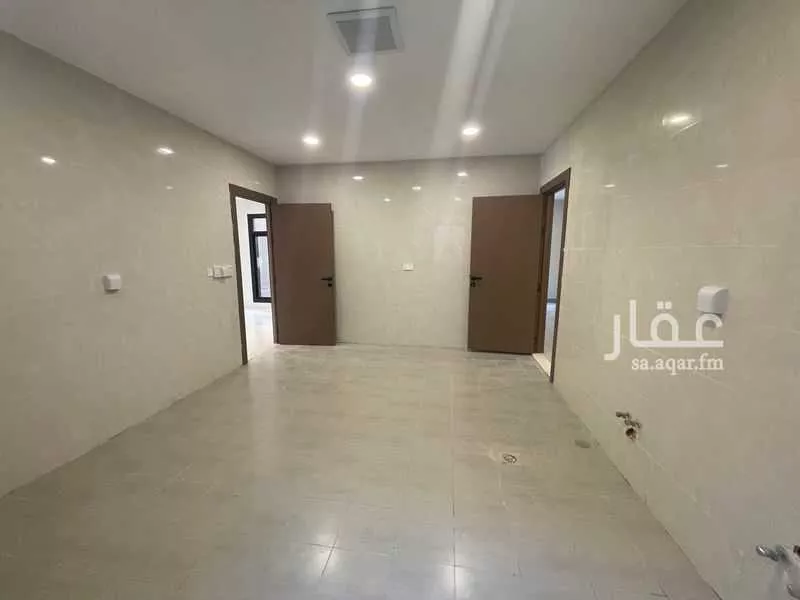 فيلا 5 غرف في الجنادرية 8