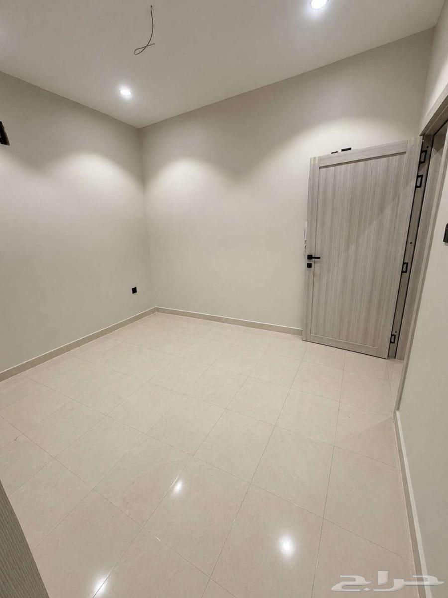 2 bedroom apartment in Al Thuqbah 7