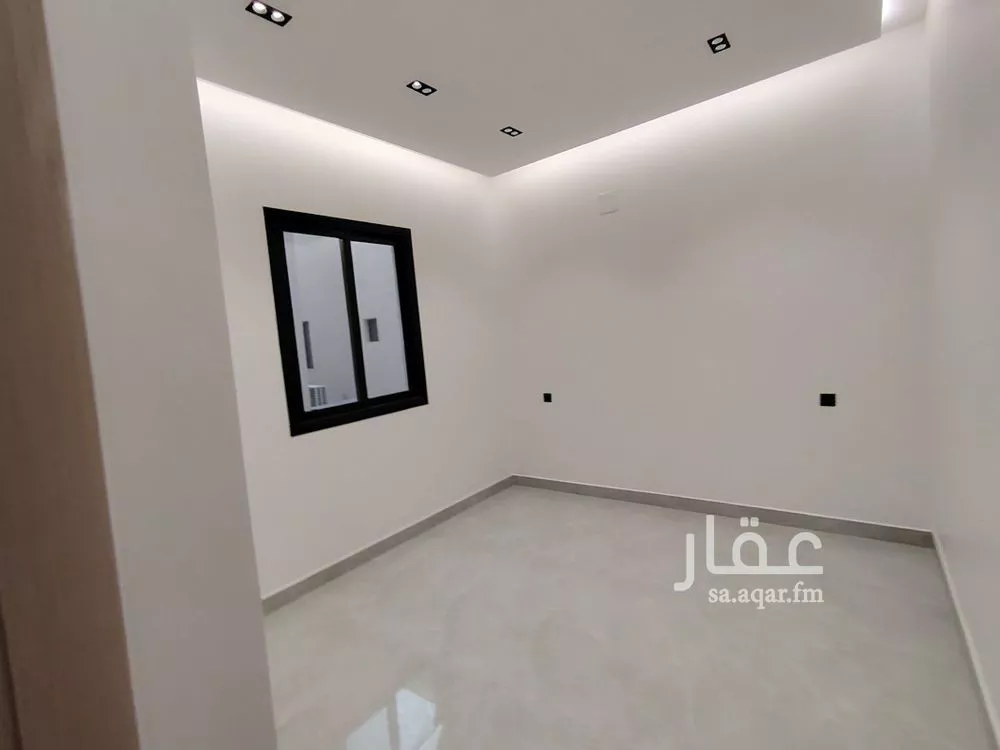 فيلا 5 غرف في القادسية 20