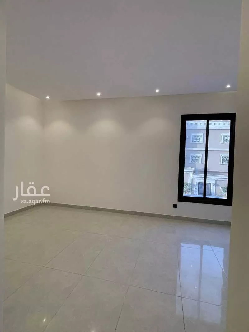 5 bedroom villa in An Nadhim 18