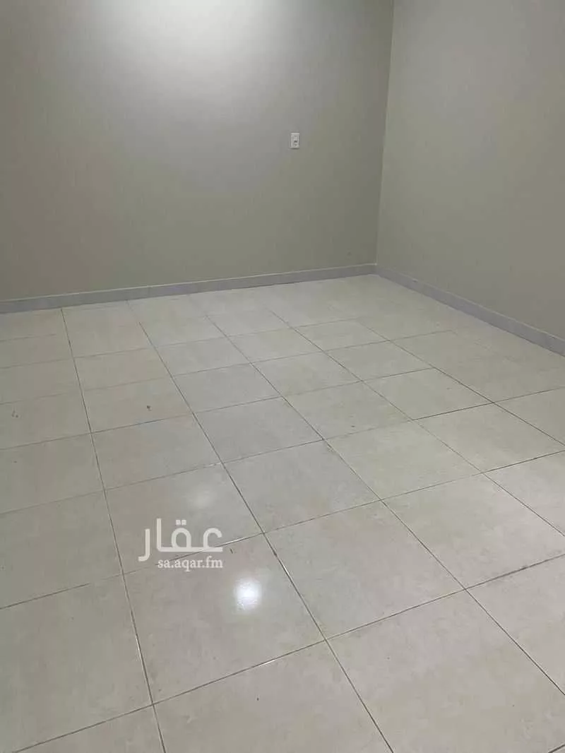 شقة 3 غرف في الإتصالات 8
