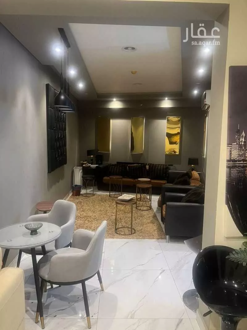 2 bedroom apartment in Al Malqa 5