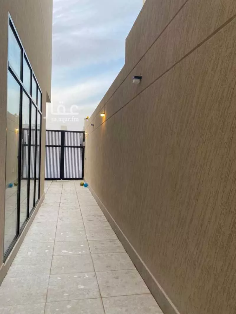 6 bedroom apartment in Al Safa 11