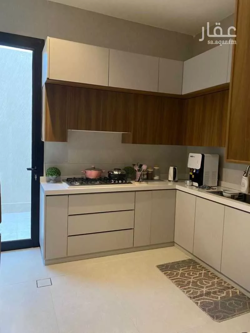 6 bedroom apartment in Al Safa 12