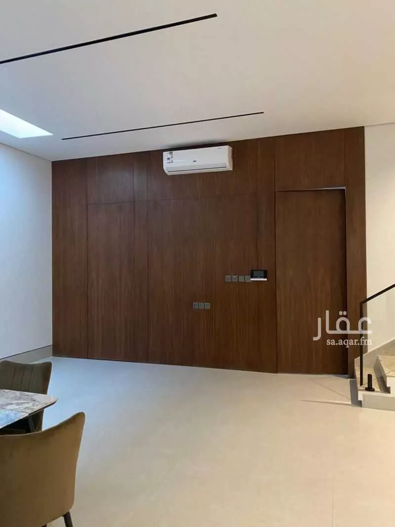 6 bedroom apartment in Al Safa 4
