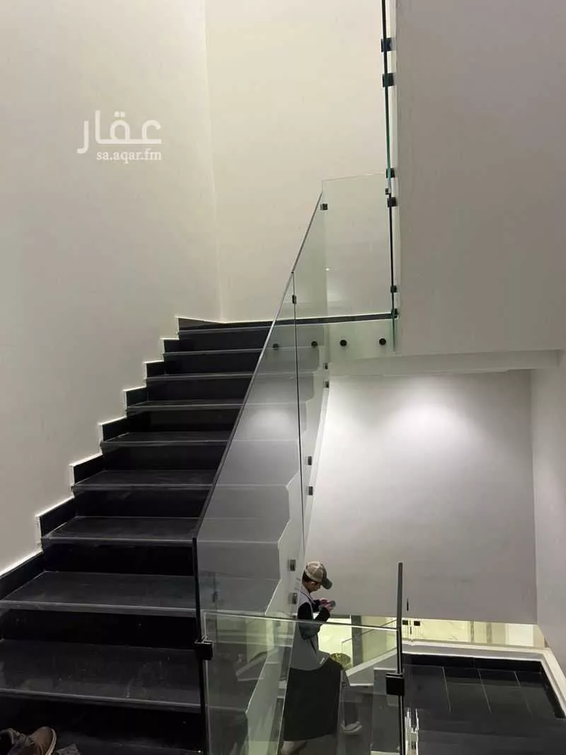 فيلا 5 غرف في ظهرة نمار 8