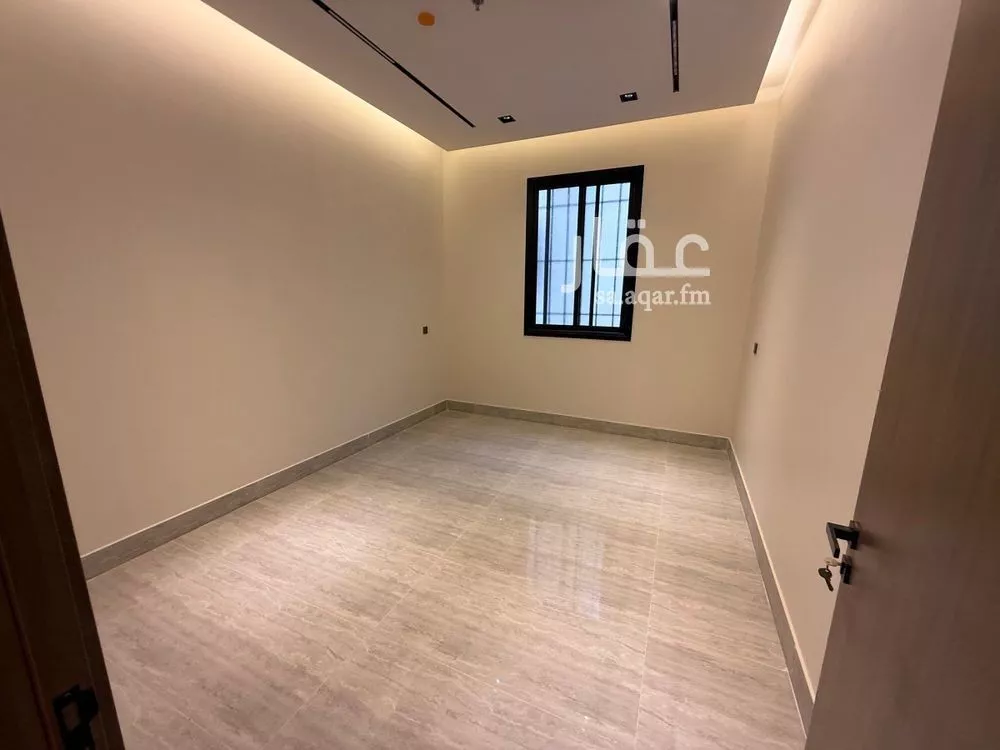 4 bedroom apartment in Al Yarmouk 5