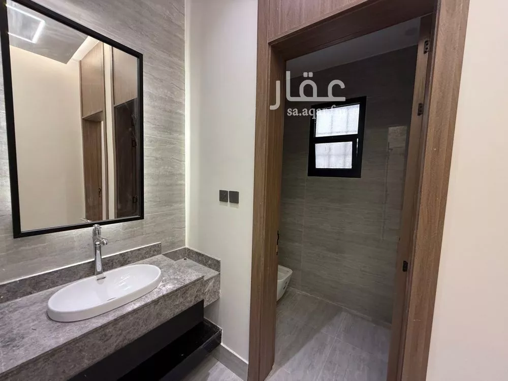4 bedroom apartment in Al Yarmouk 6