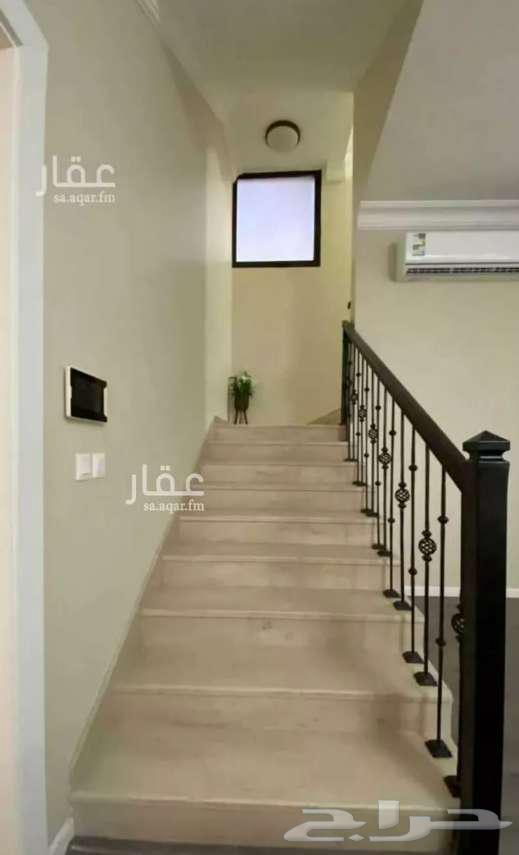 فيلا 4 غرف في اللؤلؤ 3